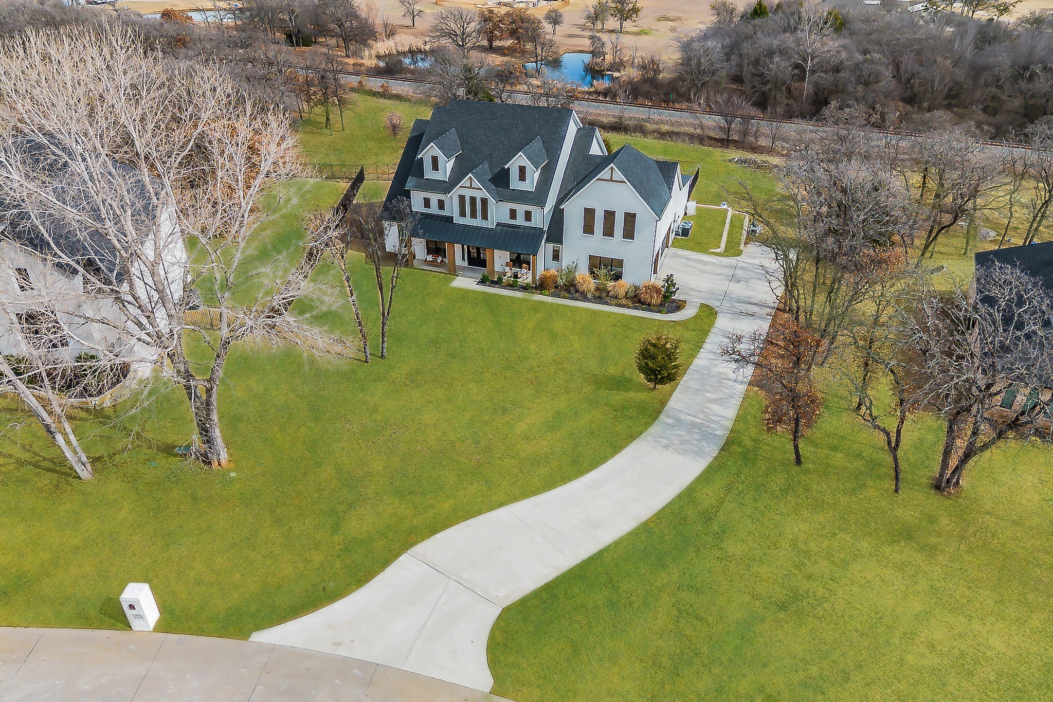 520 Bonnards Peak Road Burleson TX 76028