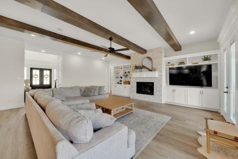 520 Bonnards Peak Road Burleson TX 76028