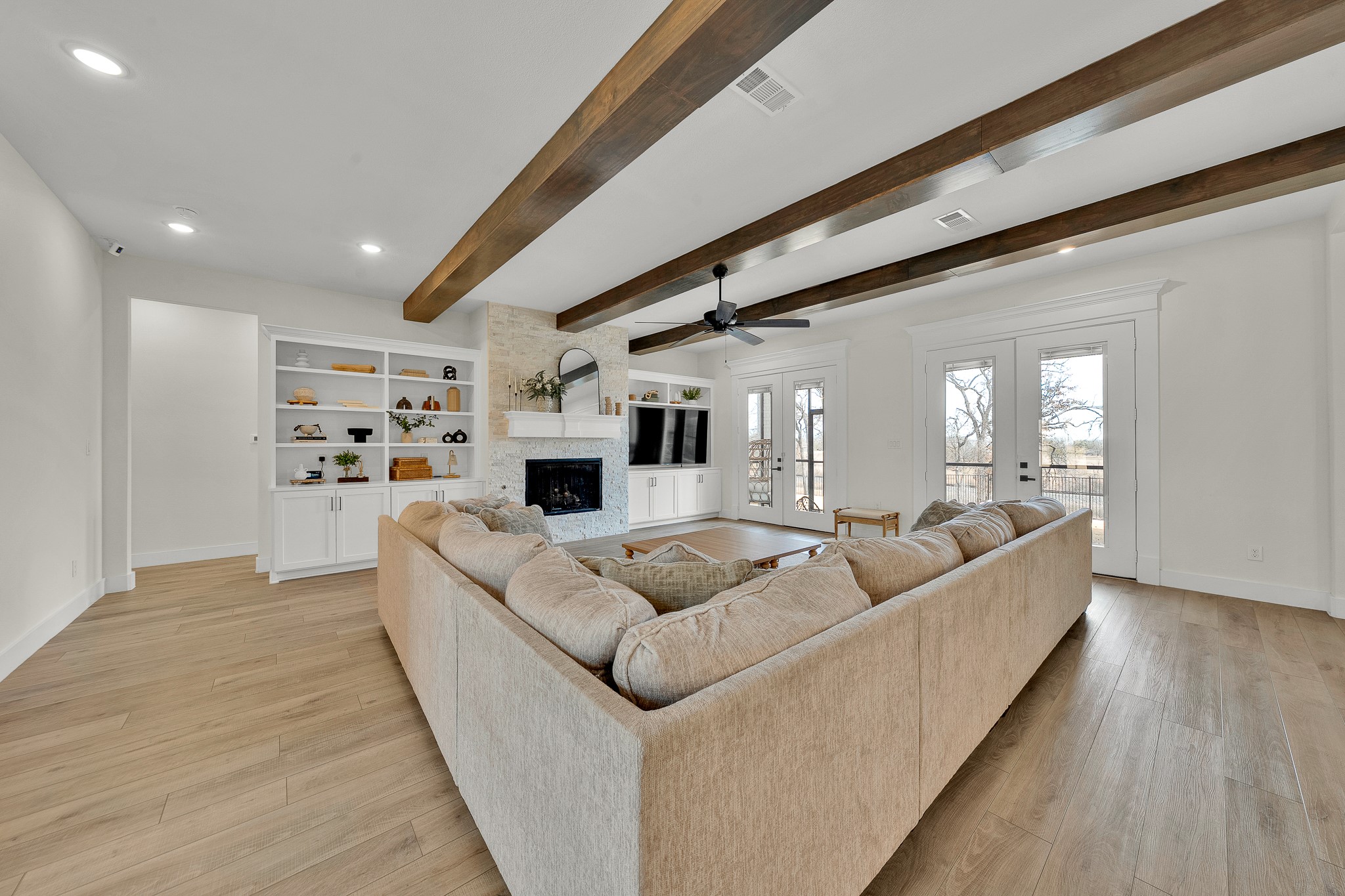 520 Bonnards Peak Road Burleson TX 76028
