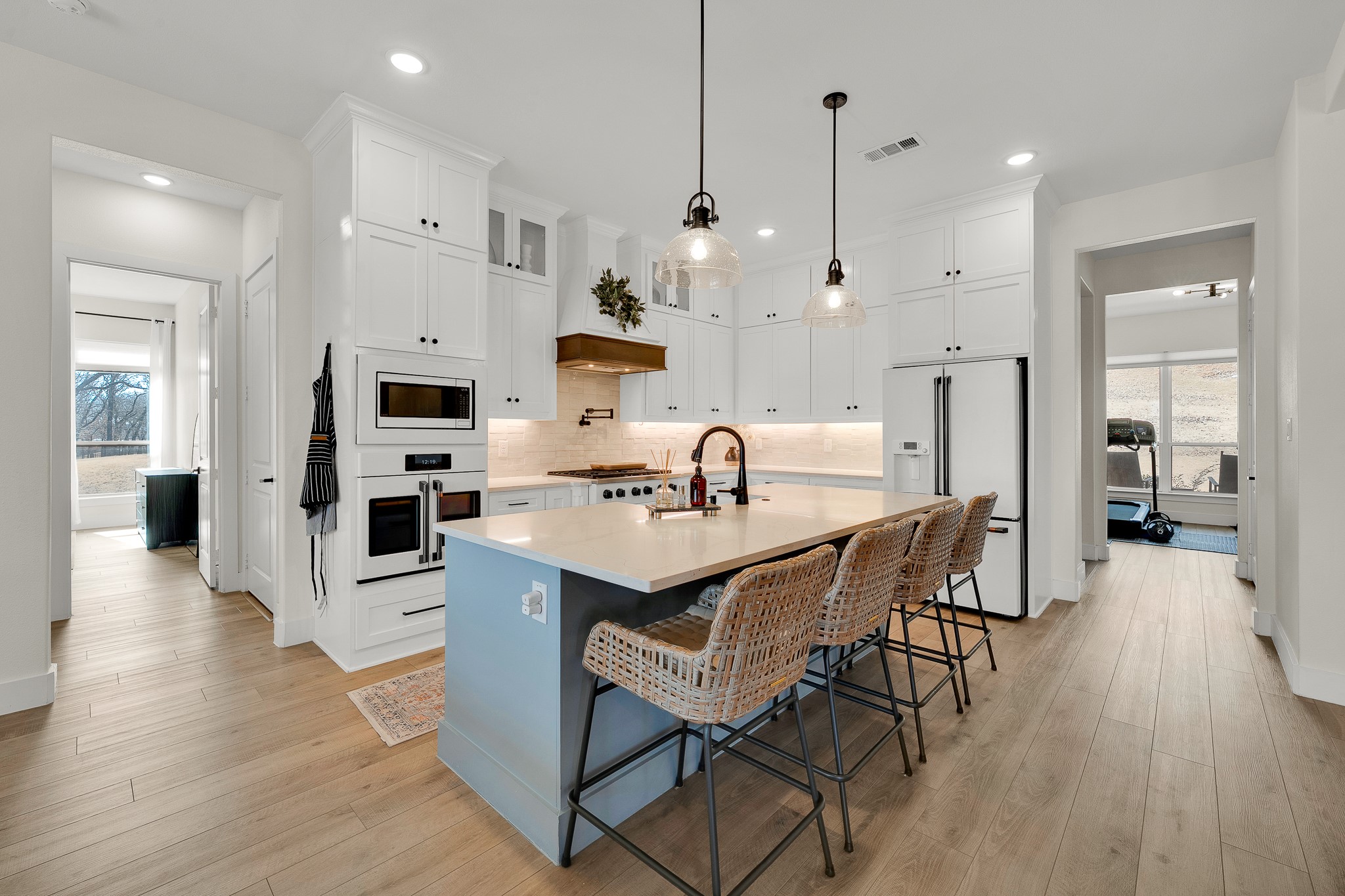 520 Bonnards Peak Road Burleson TX 76028