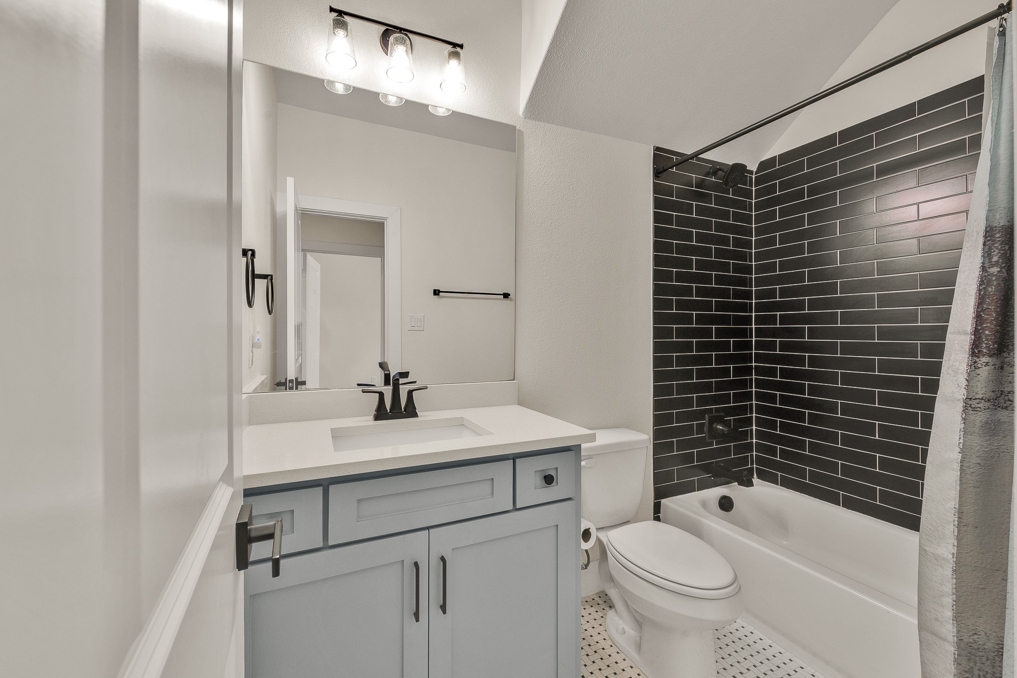 520 Bonnards Peak Road Burleson TX 76028