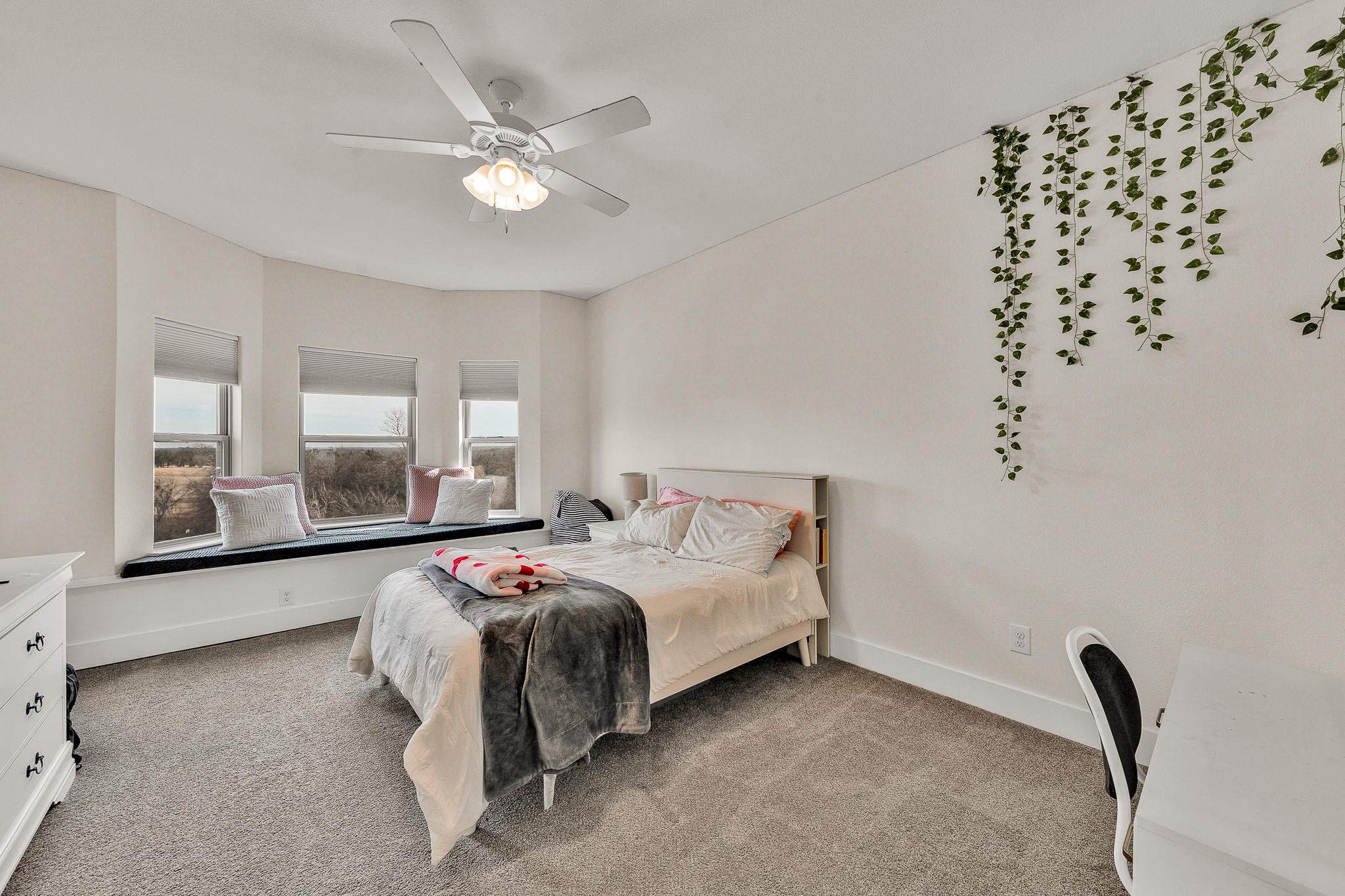 520 Bonnards Peak Road Burleson TX 76028