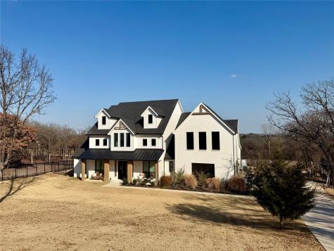 520 Bonnards Peak Road Burleson TX 76028