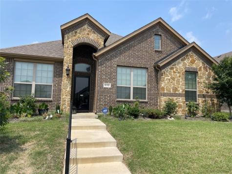 111 Happy Lane Red Oak TX 75154