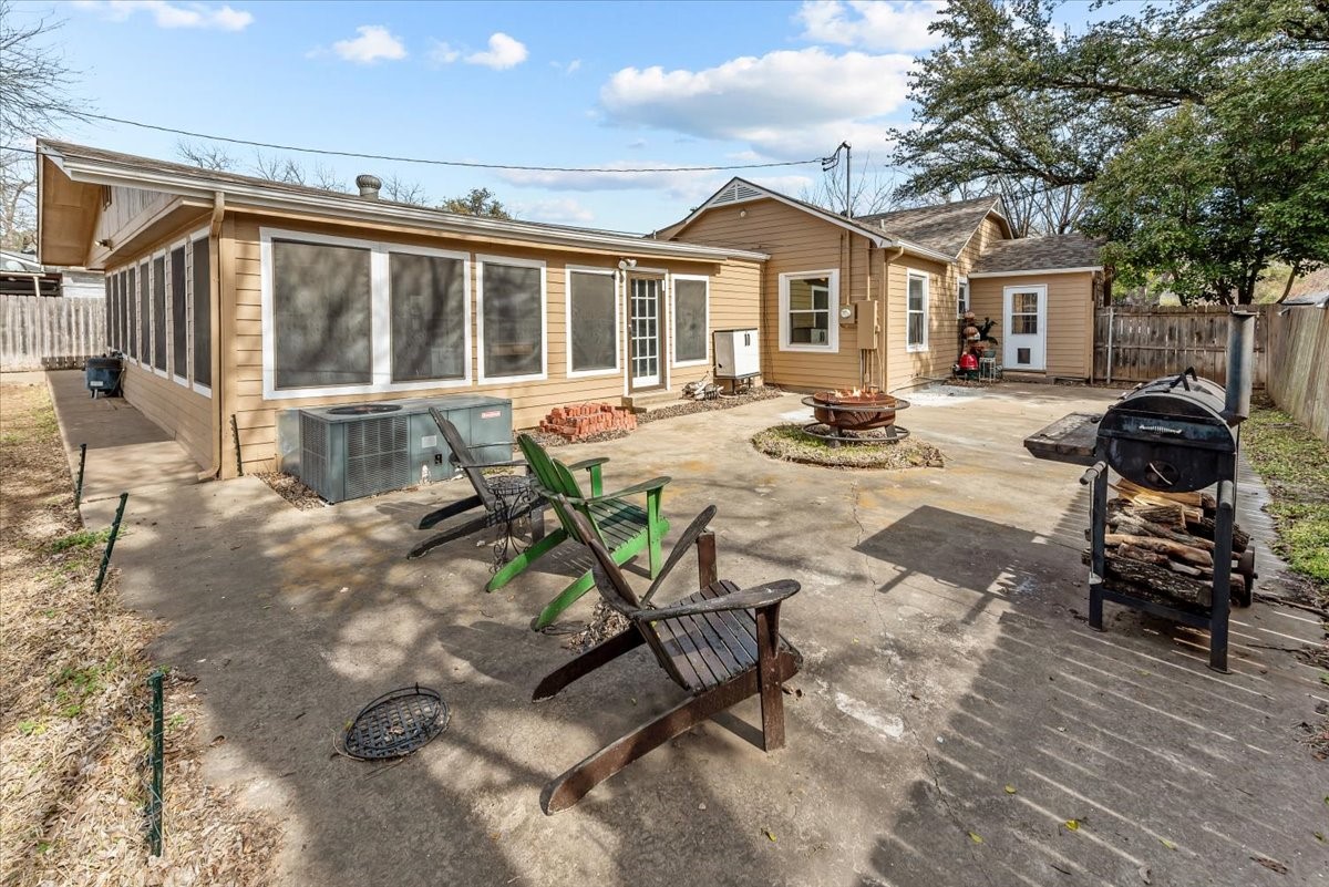 502 Bellevue Drive Cleburne TX 76033