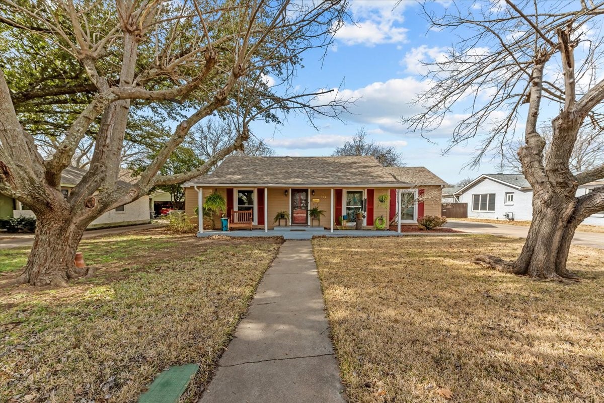 502 Bellevue Drive Cleburne TX 76033