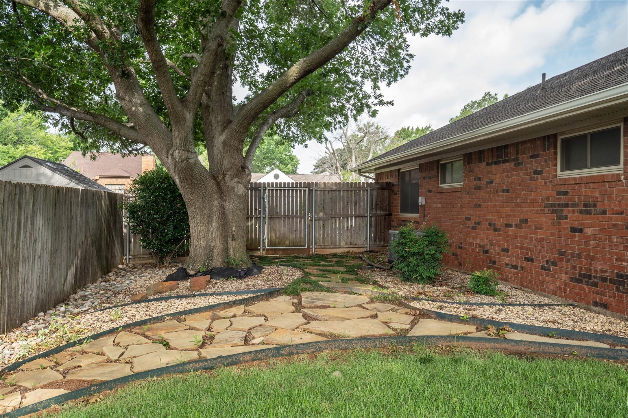 2613 Forestview Drive Corinth TX 76210