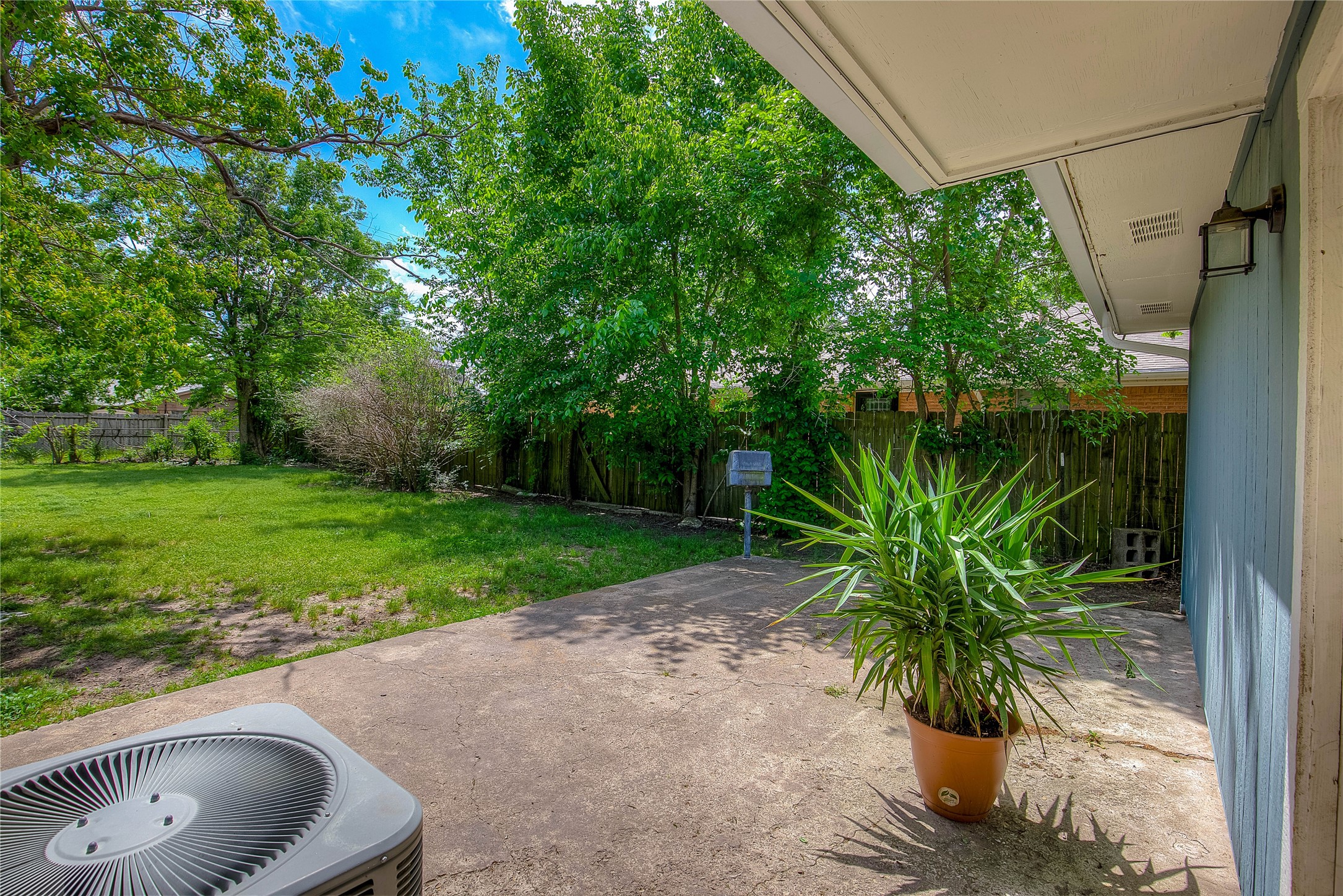 1404 Skyline Drive Greenville TX 75401