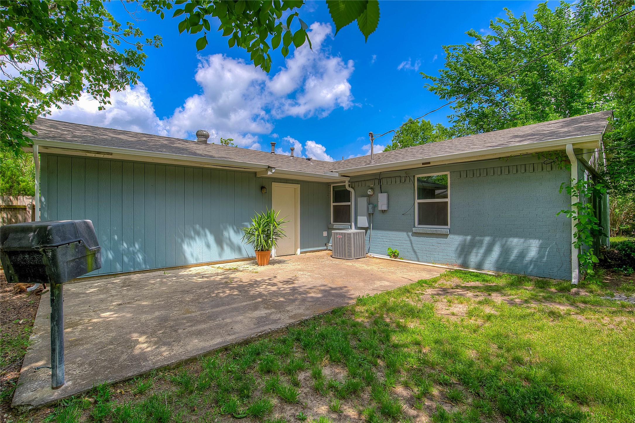 1404 Skyline Drive Greenville TX 75401