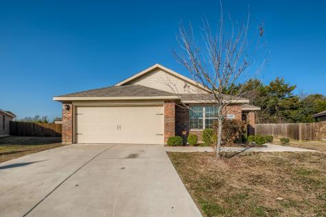 1703 Eagle River Trail Lancaster TX 75146