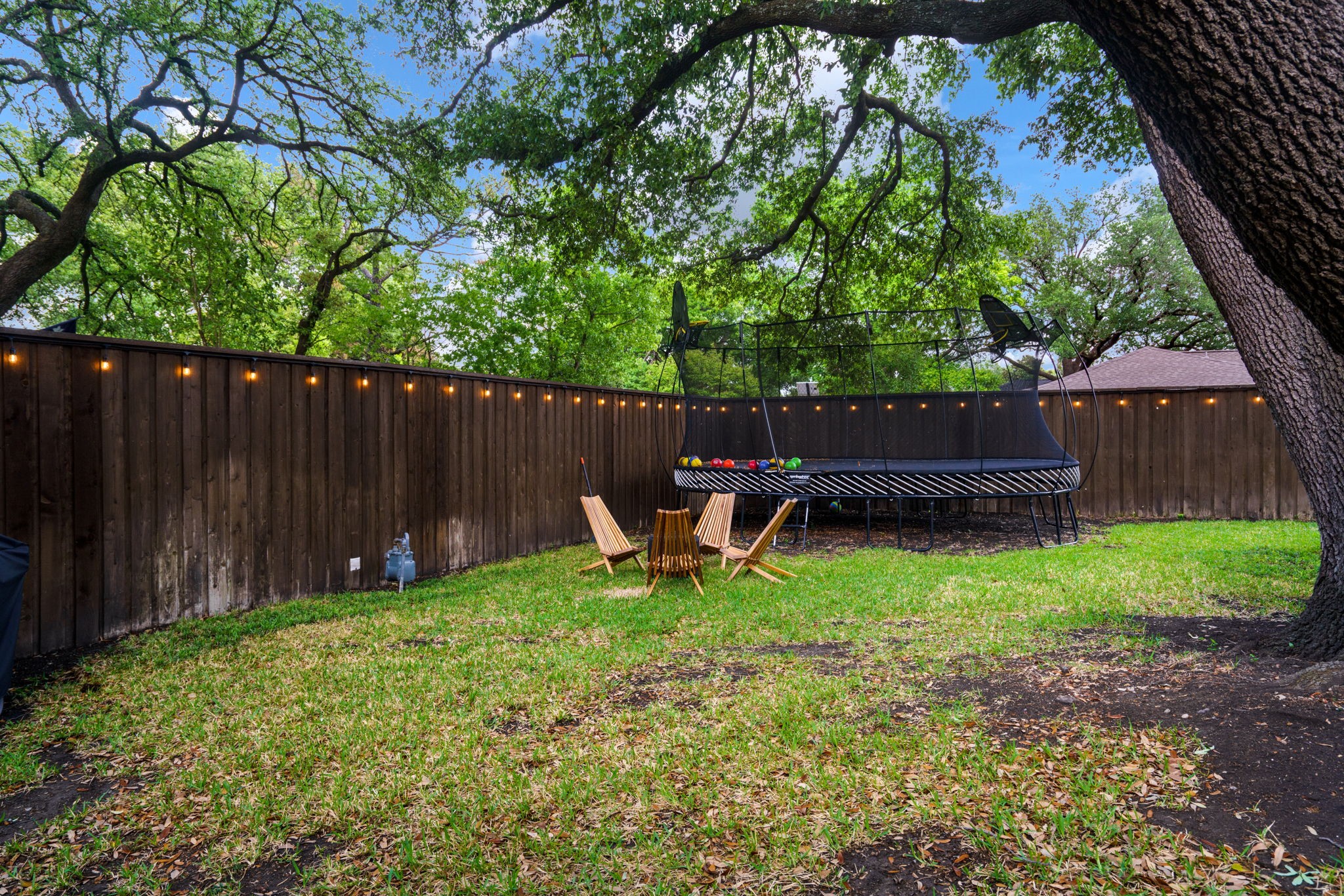 7423 Tangleglen Drive Dallas TX 75248