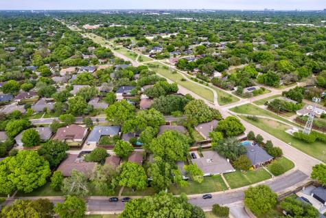 7423 Tangleglen Drive Dallas TX 75248