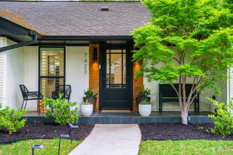 7423 Tangleglen Drive Dallas TX 75248