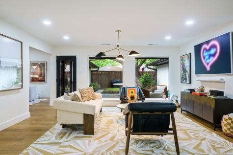 7423 Tangleglen Drive Dallas TX 75248