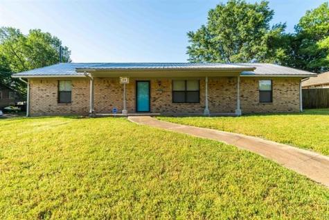 2130 Hubbard Street Paris TX 75460