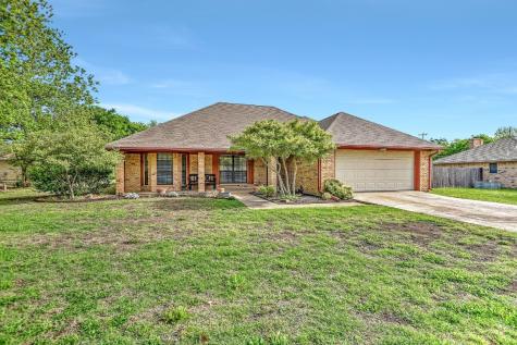 416 W Center Street Whitewright TX 75491