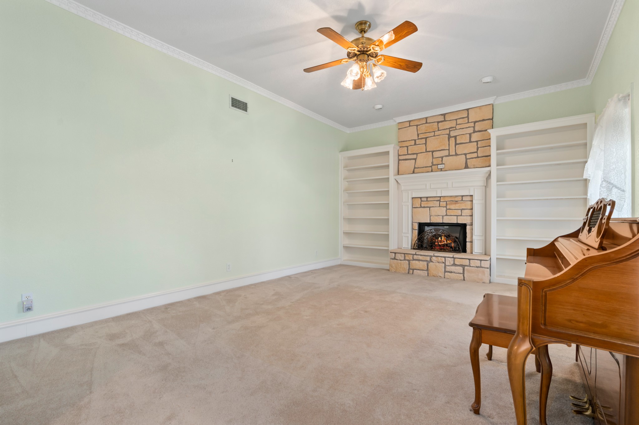 664 Fm 182 Clifton TX 76634