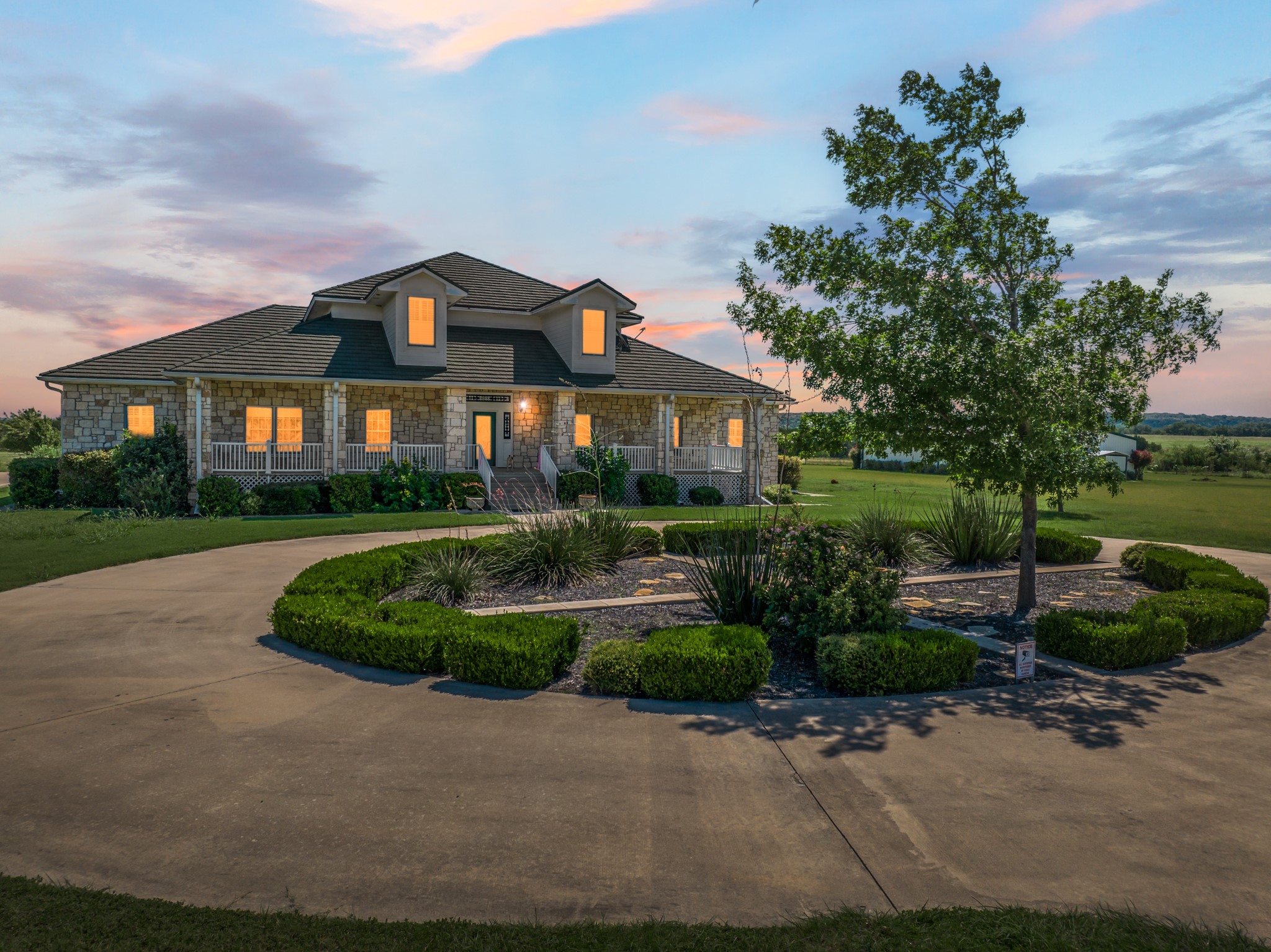 664 Fm 182 Clifton TX 76634