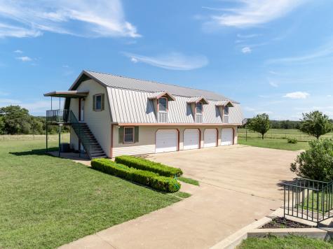664 Fm 182 Clifton TX 76634