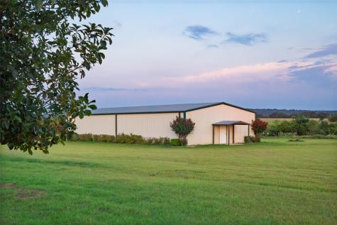 664 Fm 182 Clifton TX 76634