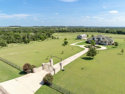 664 Fm 182 Clifton TX 76634