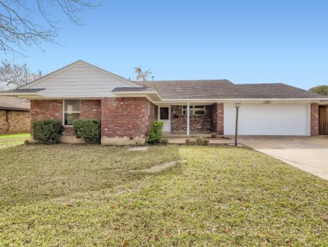 833 Canadian Circle Grand Prairie TX 75050