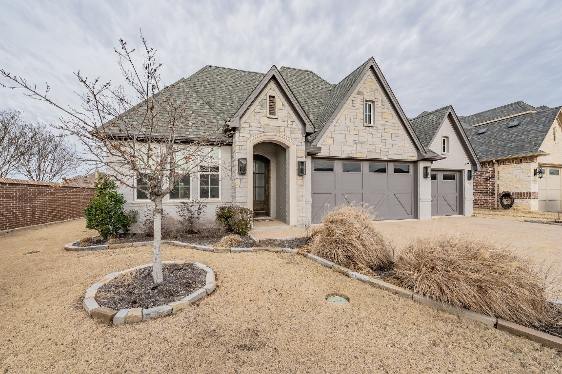 2732 River Path Court Burleson TX 76028