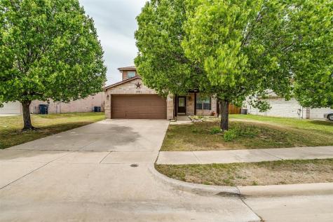 5201 Placid Drive Haltom City TX 76117