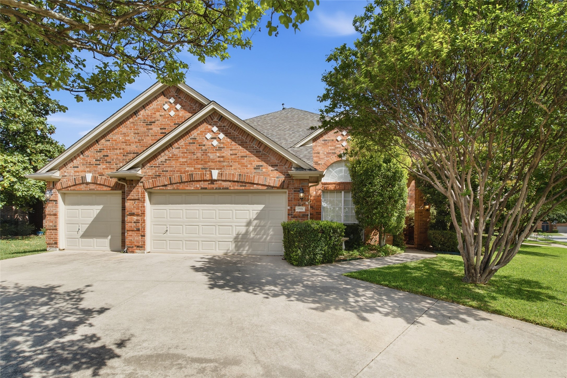 1705 Andrew Court Corinth TX 76210