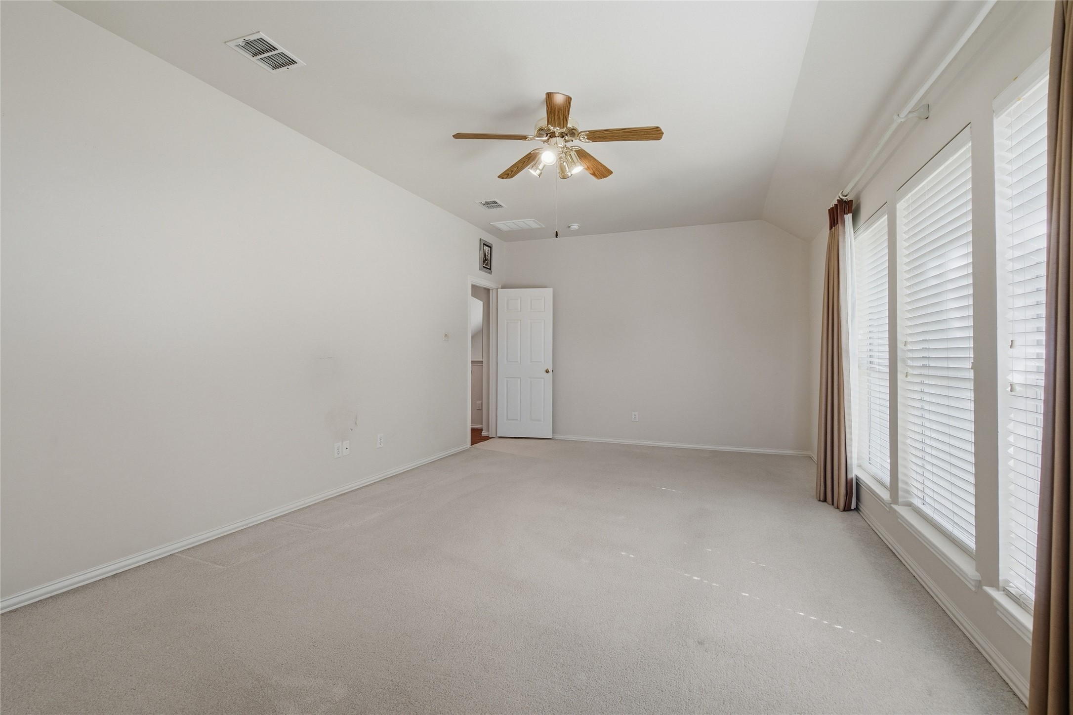 1705 Andrew Court Corinth TX 76210