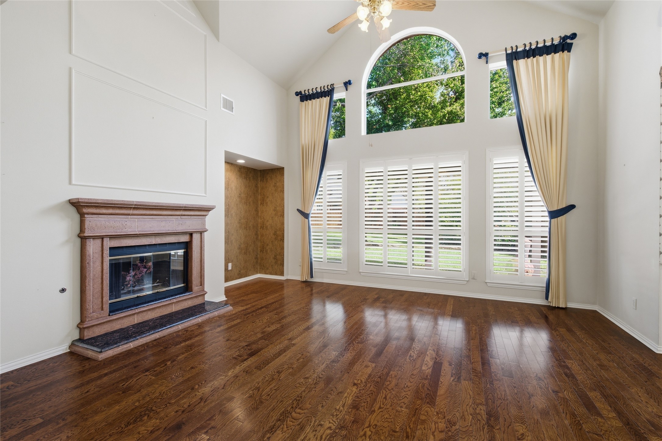 1705 Andrew Court Corinth TX 76210