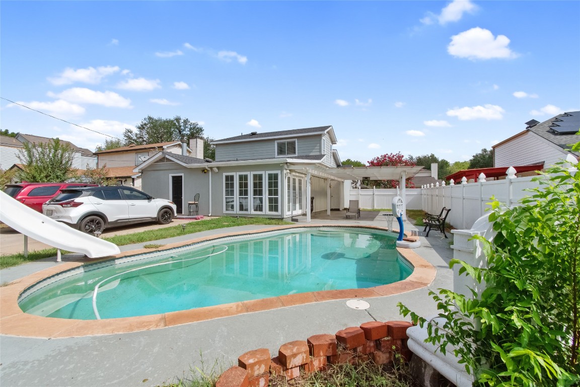 2518 Markland Street Irving TX 75060