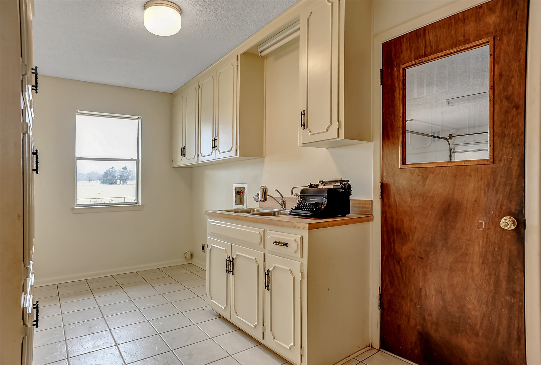 1329 Richerson Road Denison TX 75021