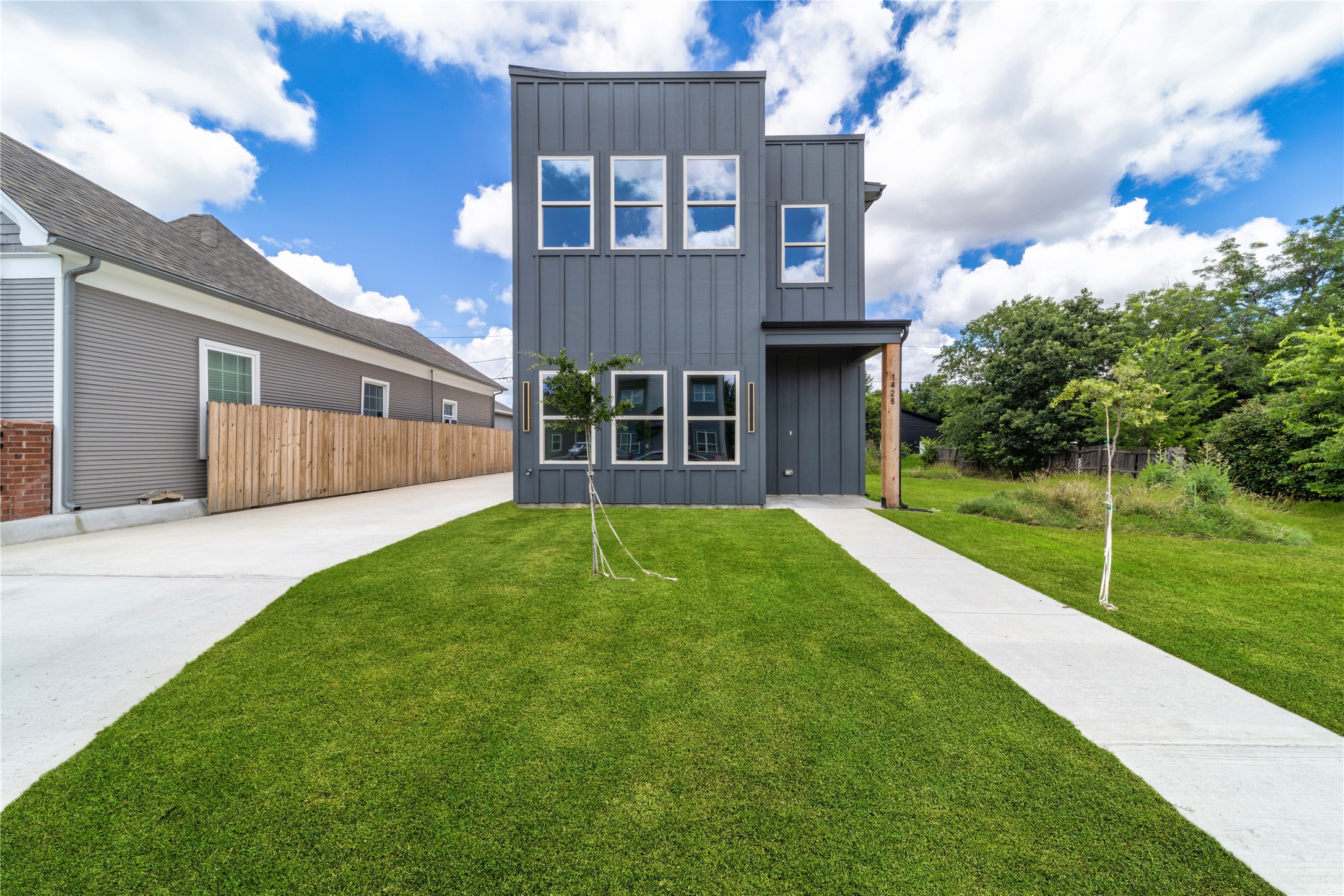 1426 Evans Avenue Fort Worth TX 76104