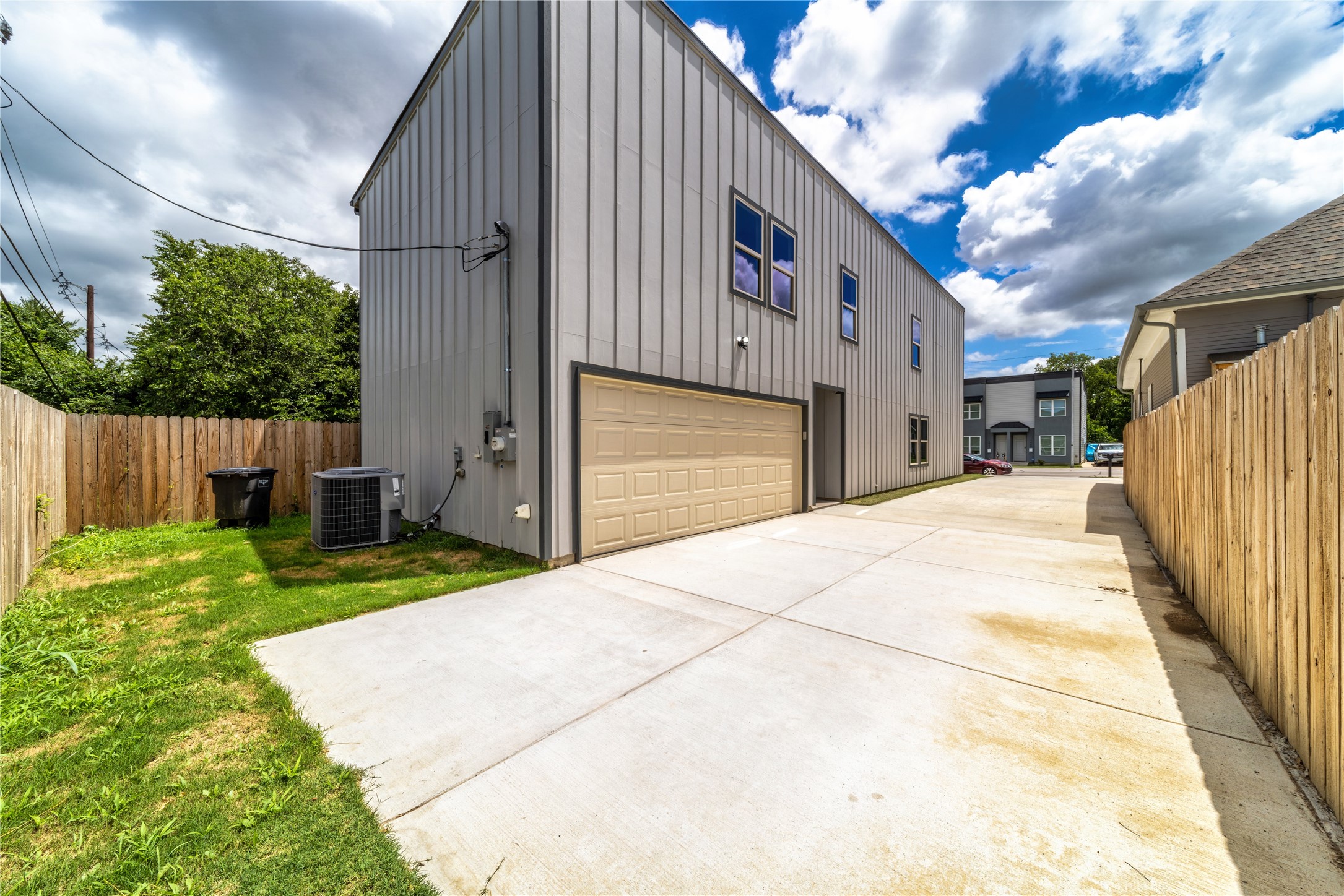 1426 Evans Avenue Fort Worth TX 76104