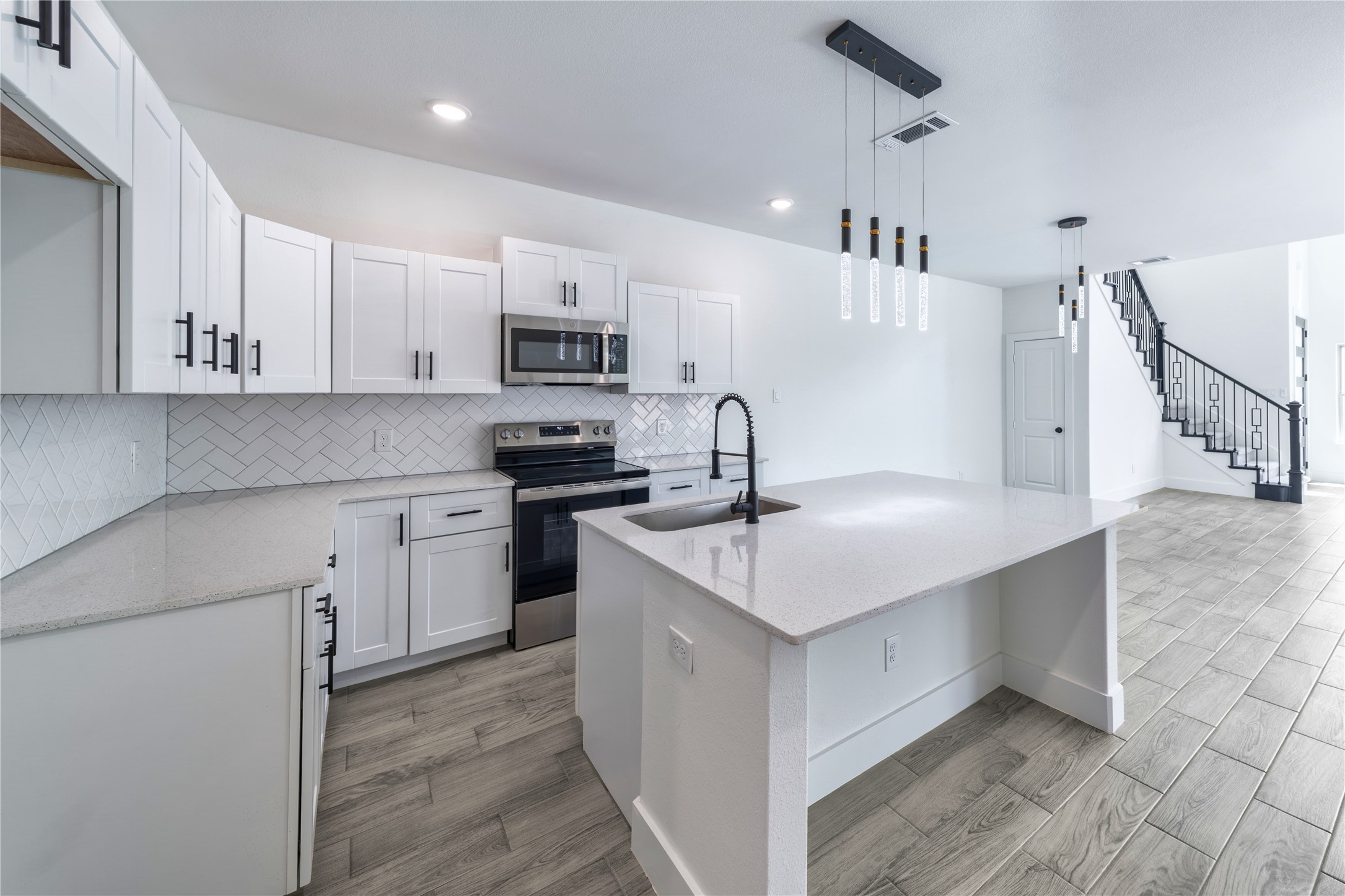 1426 Evans Avenue Fort Worth TX 76104