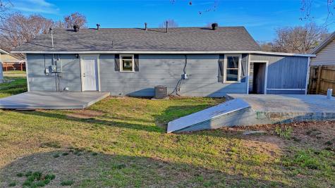 900 N Lamb Street Bowie TX 76230