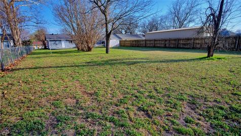 900 N Lamb Street Bowie TX 76230