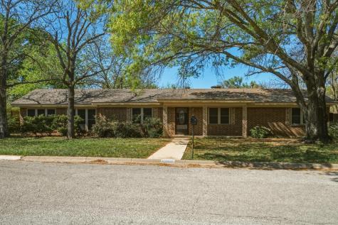 1306 Westhill Lane Coleman TX 76834
