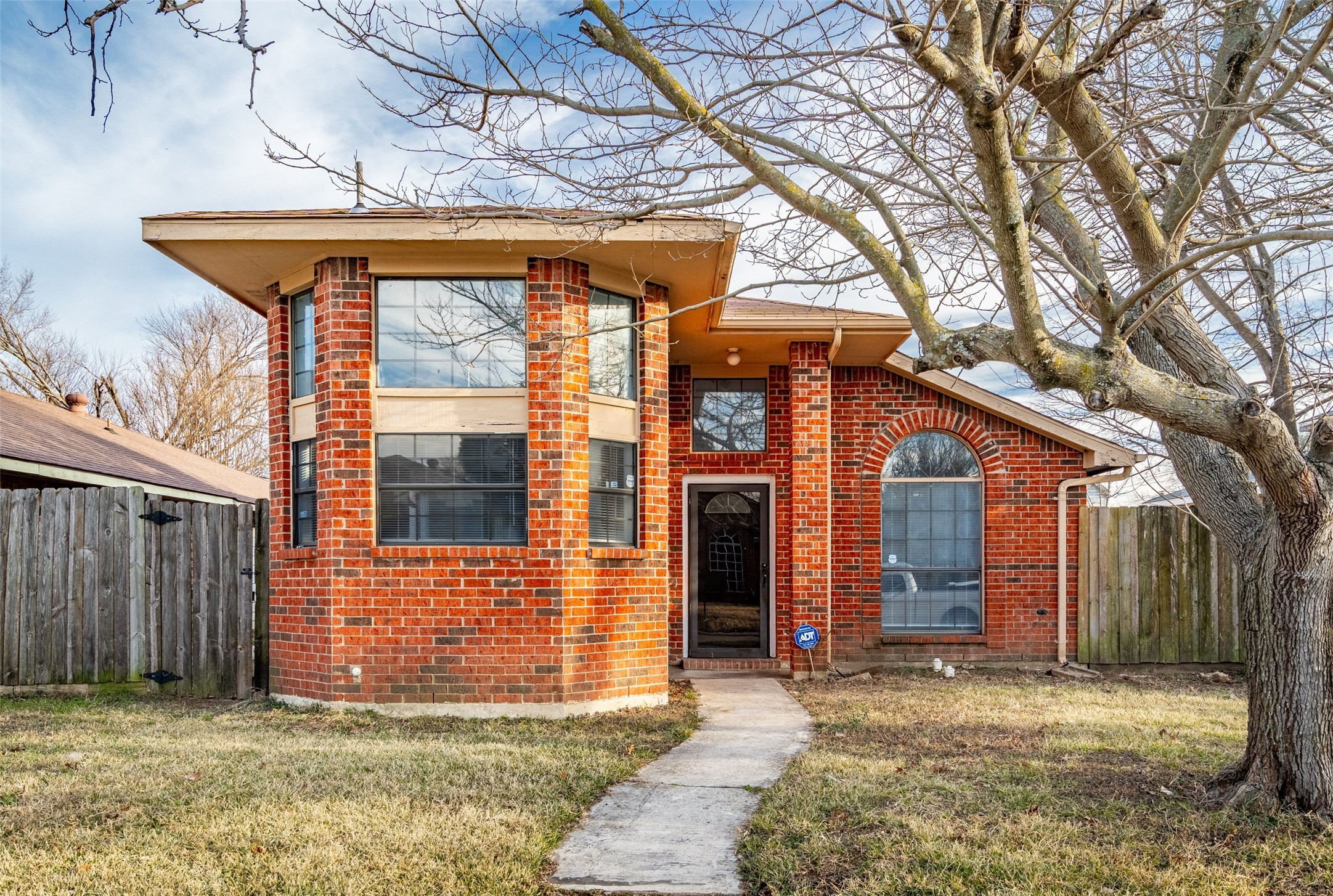 2540 Winter Oak Street Dallas TX 75227