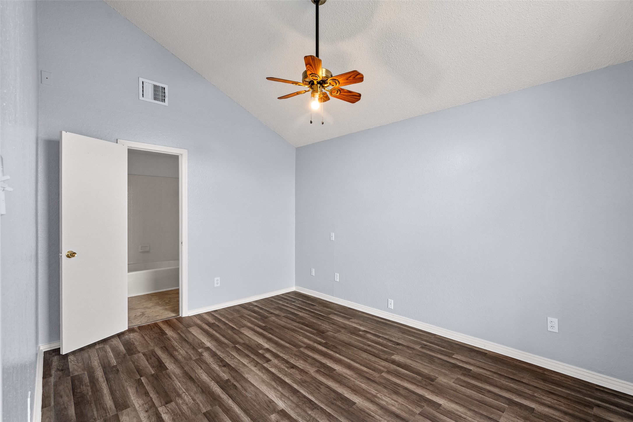 2540 Winter Oak Street Dallas TX 75227