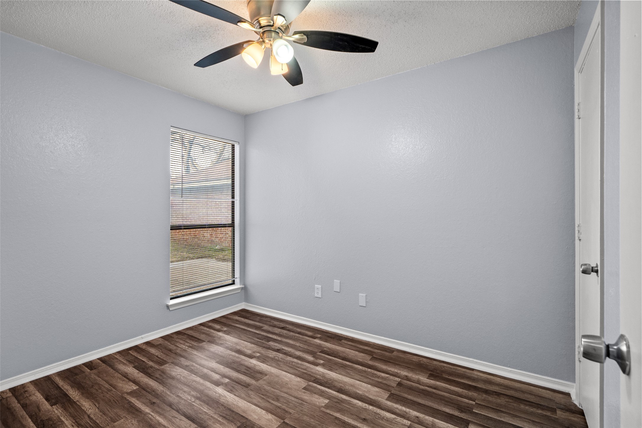 2540 Winter Oak Street Dallas TX 75227