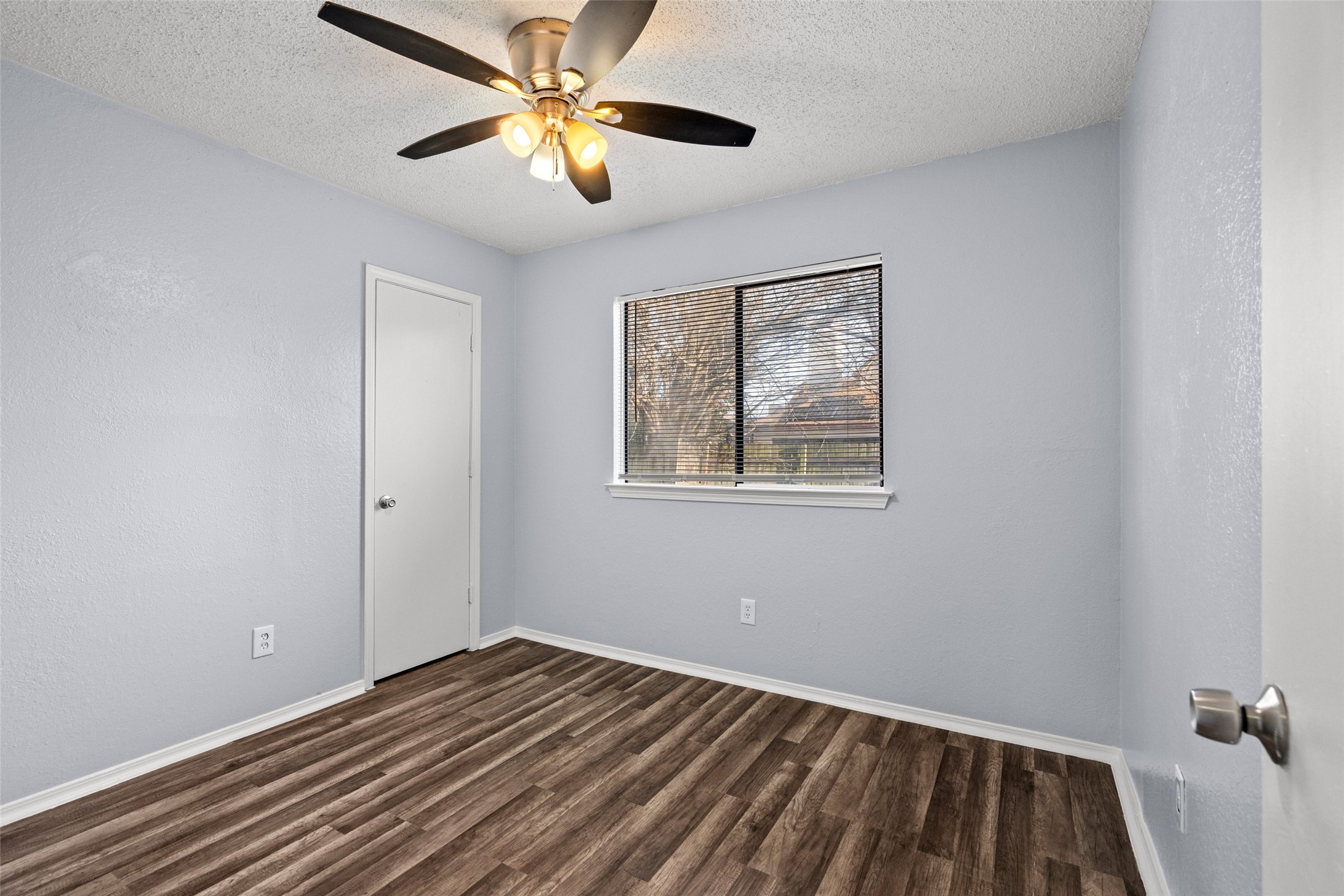2540 Winter Oak Street Dallas TX 75227
