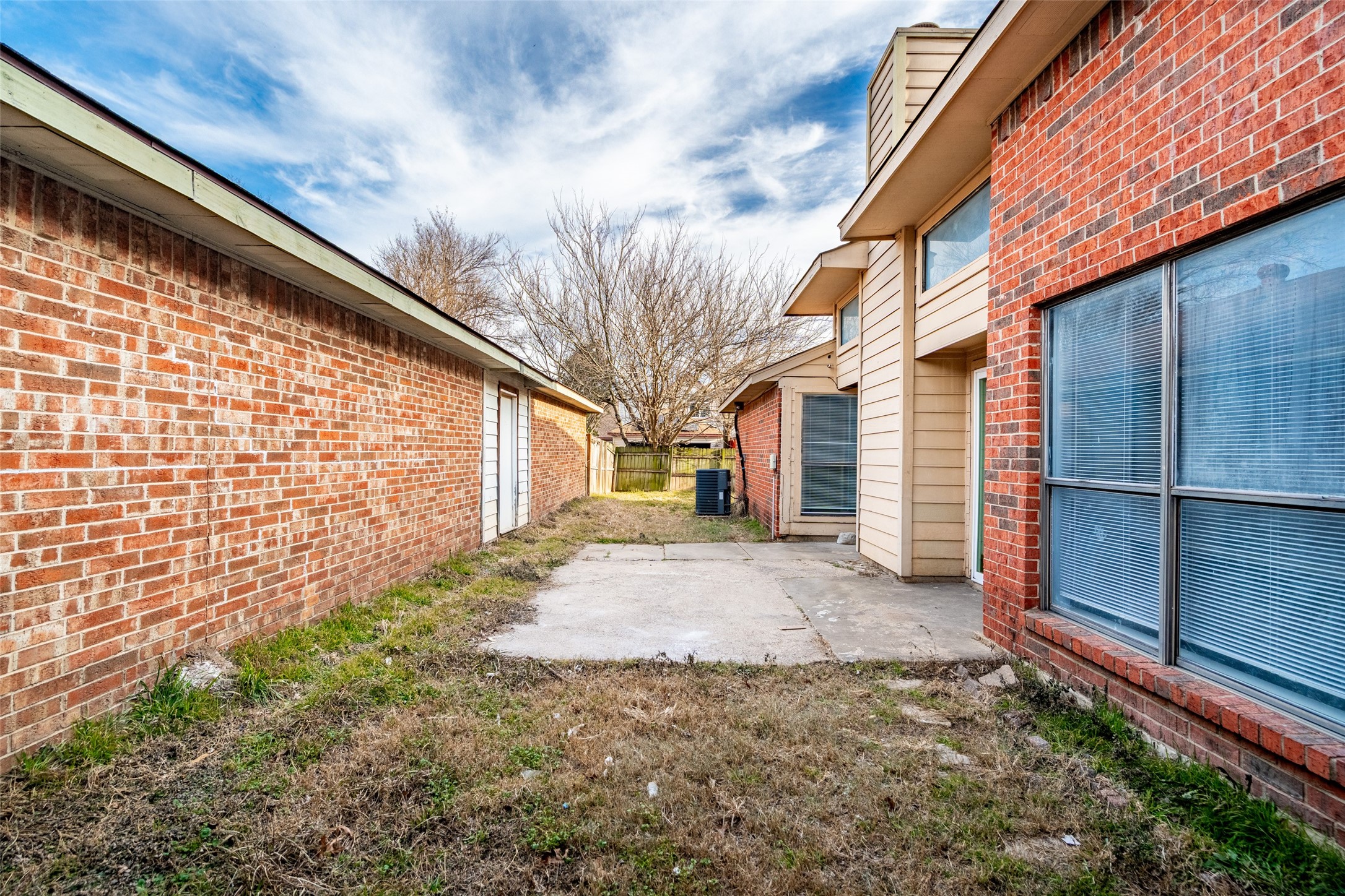 2540 Winter Oak Street Dallas TX 75227