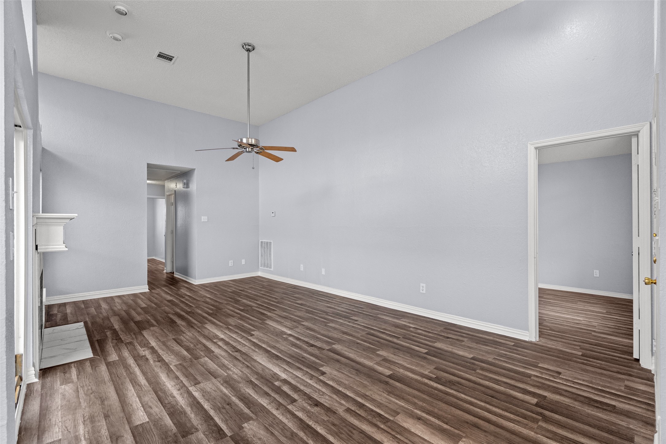 2540 Winter Oak Street Dallas TX 75227