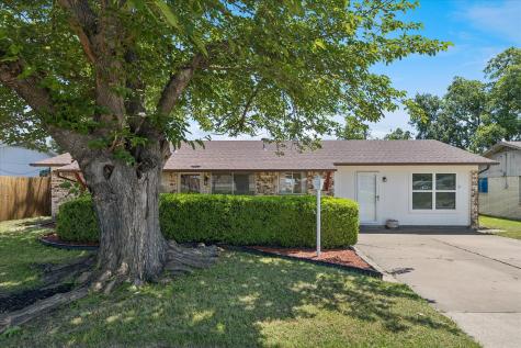 5820 Shipp Drive Watauga TX 76148