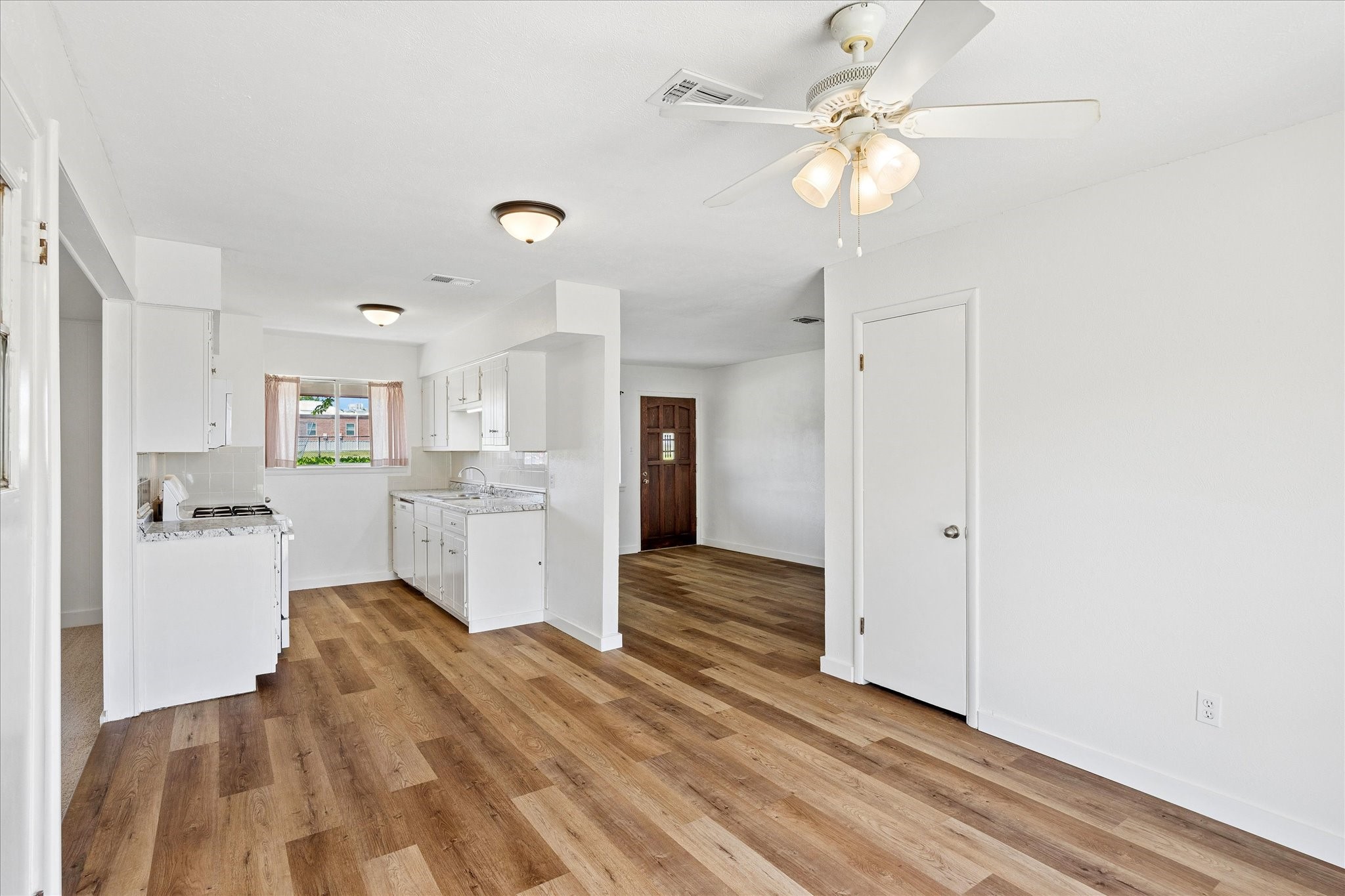 5820 Shipp Drive Watauga TX 76148