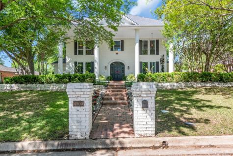 4800 Green Oaks Drive Colleyville TX 76034