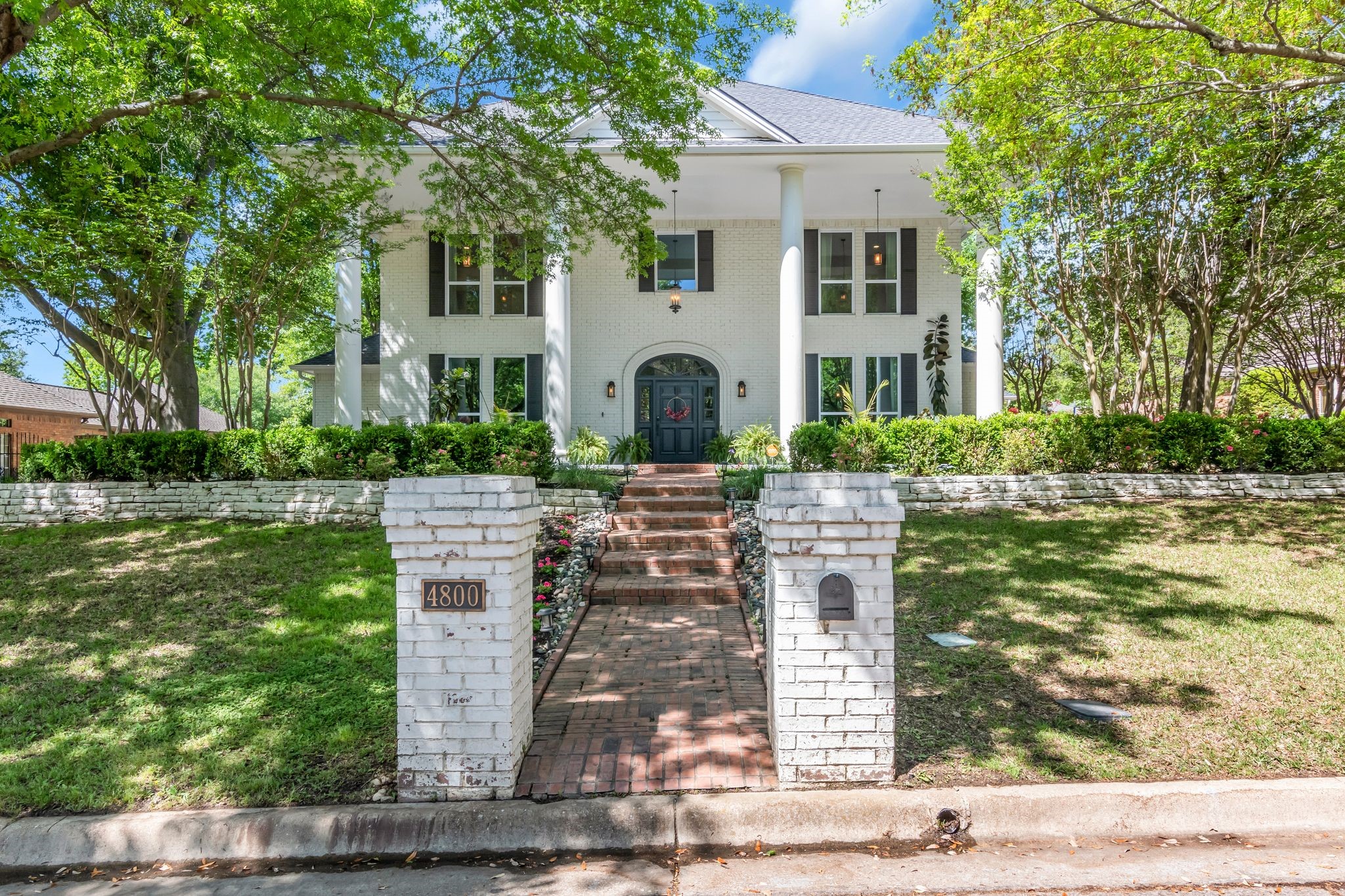 4800 Green Oaks Drive Colleyville TX 76034