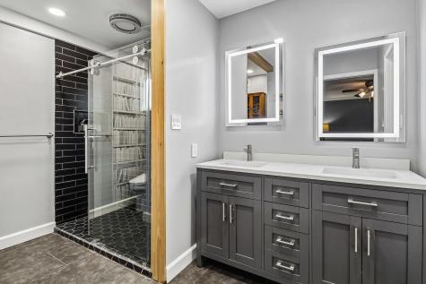 7134 Crooked Oak Drive Dallas TX 75248